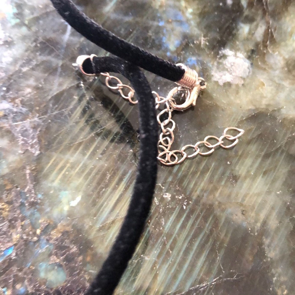 Antiqued Silver Filigree‎ Victorian Goth Design Necklace - Picture 3 of 4